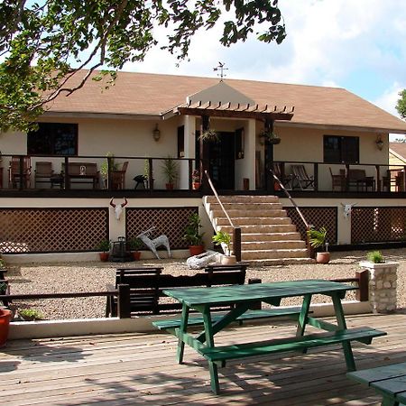 Crooкed Tree Lodge Belize Crooked Tree Dış mekan fotoğraf