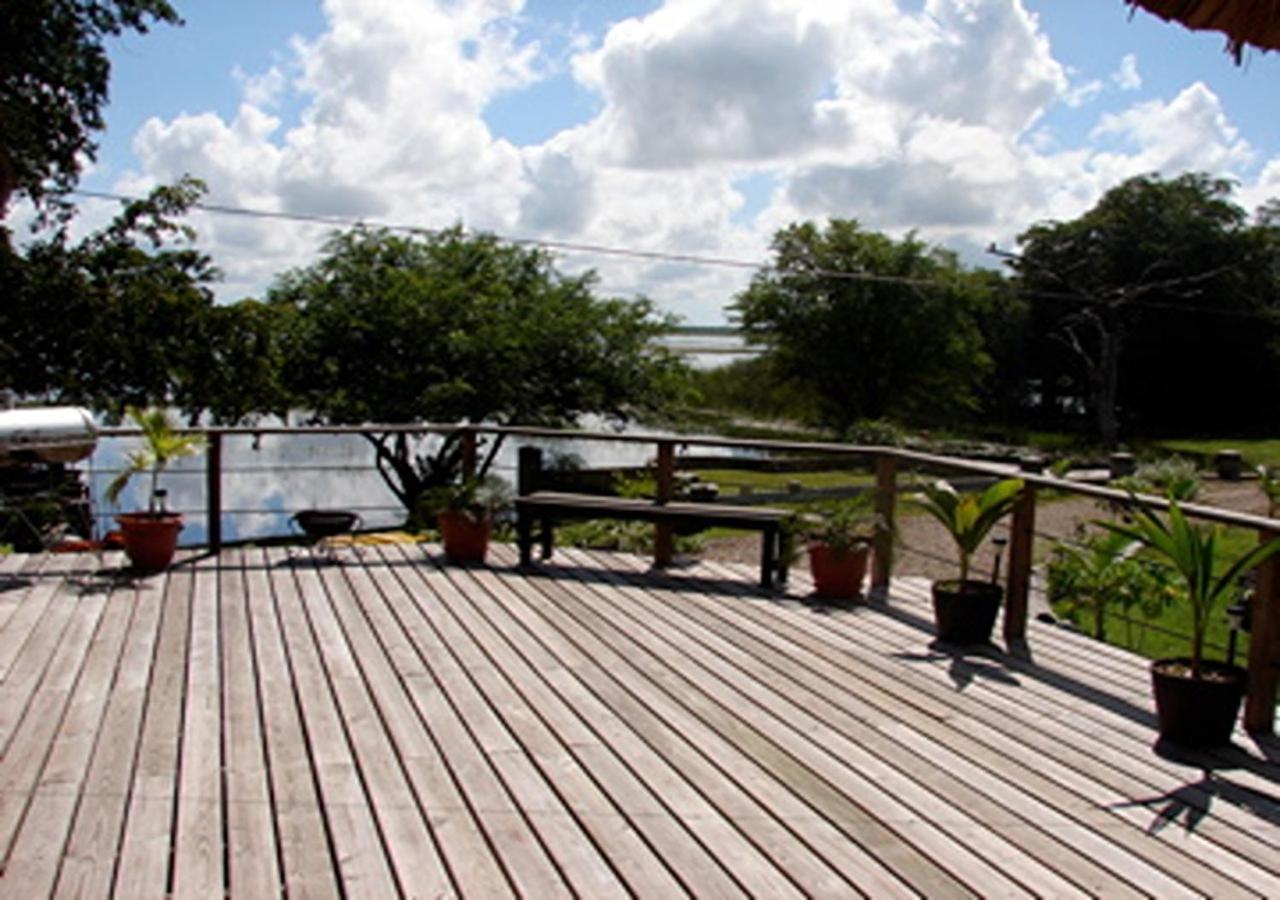Crooкed Tree Lodge Belize Crooked Tree Dış mekan fotoğraf